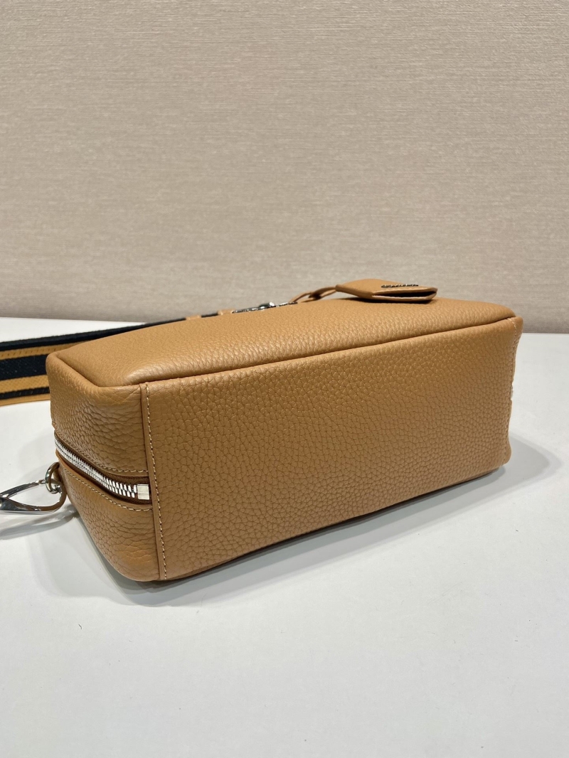 Pra*a top handle bags